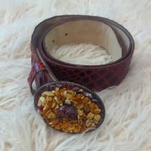 Semiprecious stones buckle belt